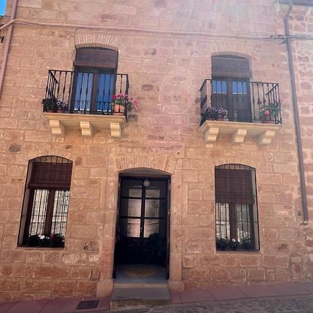Casa Rural Verde Oliva Baños de la Encina エクステリア 写真